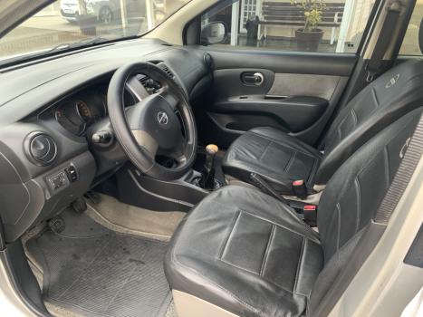 NISSAN Livina 1.6 16V 4P FLEX, Foto 5
