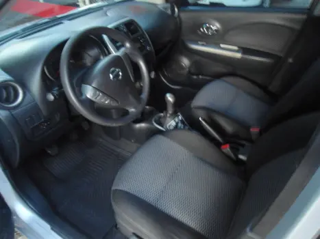 NISSAN March 1.0 16V 4P SV FLEX, Foto 5
