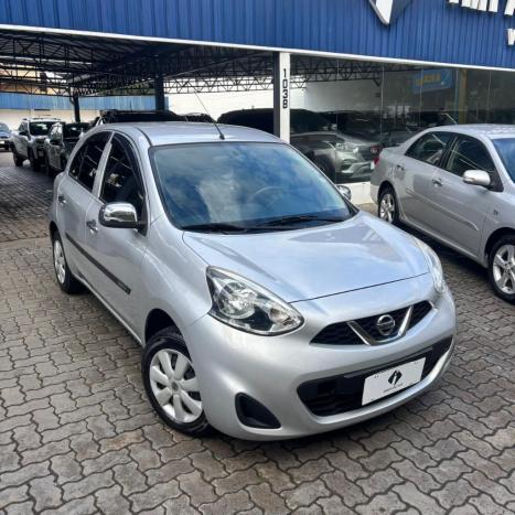 NISSAN March 1.0 16V 4P S FLEX, Foto 2