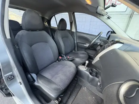 NISSAN March 1.6 16V 4P SL FLEX AUTOMTICO CVT, Foto 14