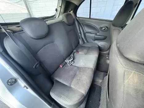 NISSAN March 1.6 16V 4P SL FLEX AUTOMTICO CVT, Foto 17