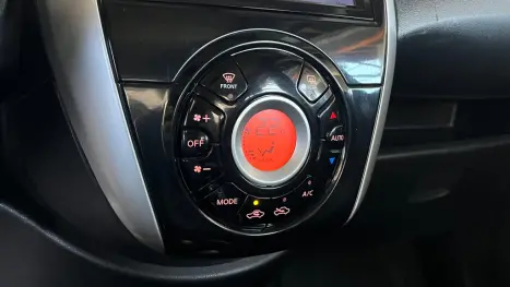 NISSAN Versa Sedan 1.6 16V 4P FLEX SL, Foto 13