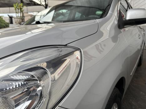 NISSAN Versa Sedan 1.6 16V 4P FLEX SL, Foto 8