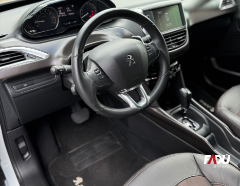 PEUGEOT 2008 1.6 16V 4P FLEX GRIFFE AUTOMÁTICO, Foto 5 PEUGEOT 2008 1.6 16V 4P FLEX GRIFFE AUTOMÁTICO, Foto 5