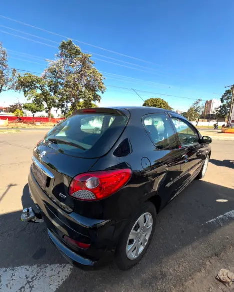 PEUGEOT 207 Hatch 1.4 XR FLEX, Foto 11 PEUGEOT 207 Hatch 1.4 XR FLEX, Foto 11