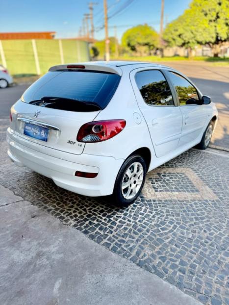 PEUGEOT 207 Hatch 1.4 4P XR FLEX, Foto 3