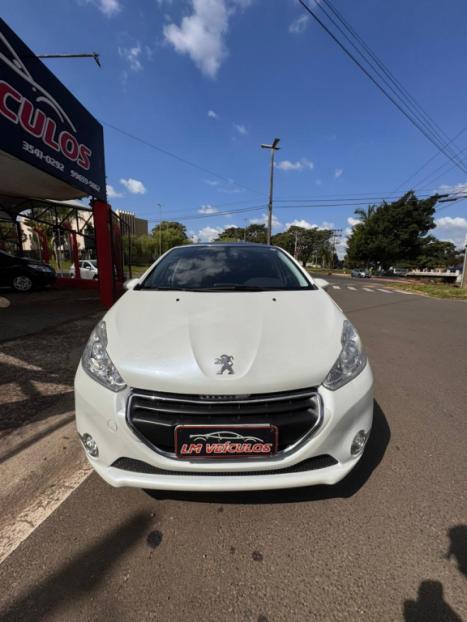 PEUGEOT 208 1.5 4P FLEX ALLURE, Foto 3
