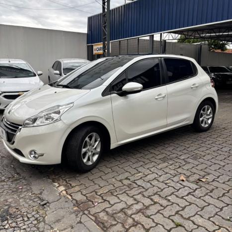 PEUGEOT 208 1.5 4P FLEX ALLURE, Foto 4