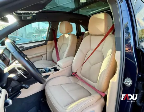 PORSCHE Macan 2.0 16V 4P AWD TURBO PDK AUTOM�TICO, Foto 4