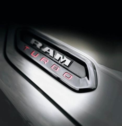 RAM Rampage 2.0 4P HURRICANE 4 TURBO R/T 4X4 AUTOMÁTICO, Foto 6 RAM Rampage 2.0 4P HURRICANE 4 TURBO R/T 4X4 AUTOMÁTICO, Foto 6