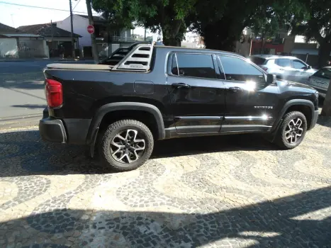 RAM Rampage 2.0 4P HURRICANE 4 TURBO REBEL 4X4 AUTOM�TICO, Foto 3