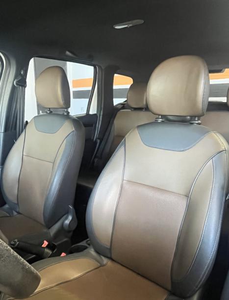 RENAULT Duster 1.6 16V 4P FLEX DYNAMIQUE, Foto 2