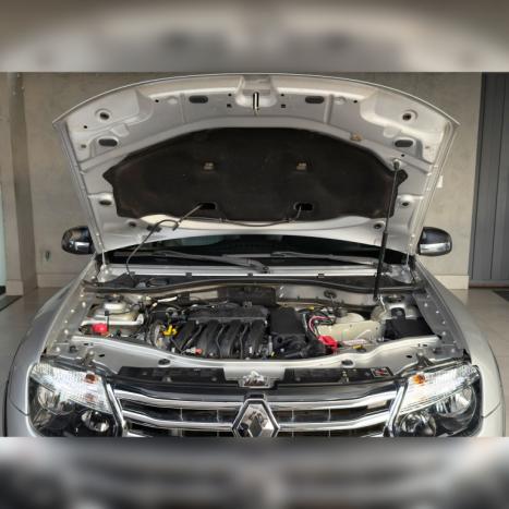 RENAULT Duster 2.0 16V 4P FLEX DYNAMIQUE AUTOM�TICO, Foto 17