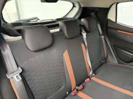 RENAULT Kwid 1.0 12V 4P SCE FLEX OUTSIDER, Foto 19