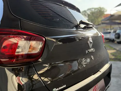 RENAULT Kwid 1.0 12V 4P SCE FLEX OUTSIDER, Foto 10