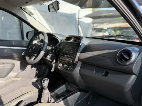 RENAULT Kwid 1.0 12V 4P SCE FLEX OUTSIDER, Foto 17