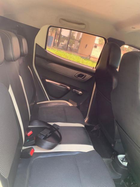 RENAULT Kwid 1.0 12V 4P SCE FLEX INTENSE, Foto 5