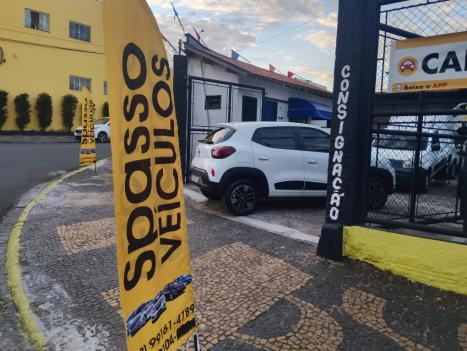 RENAULT Kwid 1.0 12V 4P SCE FLEX INTENSE, Foto 6