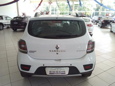 RENAULT Sandero 1.6 4P FLEX STEPWAY EASY-R AUTOMATIZADO, Foto 6