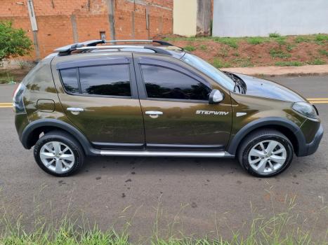 RENAULT Sandero 1.6 16V 4P FLEX STEPWAY, Foto 4