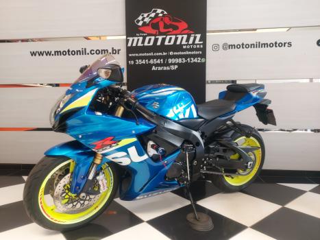 SUZUKI GSX-R 750 Srad MOTO GP, Foto 7