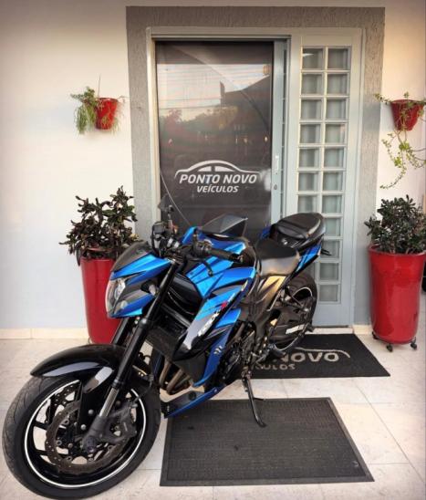 SUZUKI GSX-S 750 ABS, Foto 1