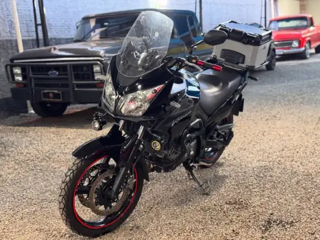 SUZUKI V-Strom DL 650 , Foto 2