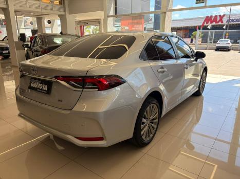 TOYOTA Corolla 1.8 16V 4P XEI, Foto 4