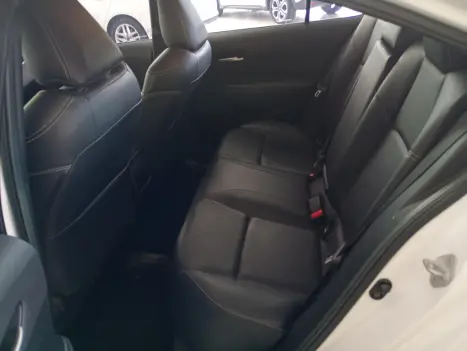 TOYOTA Corolla 2.0 16V 4P FLEX XEI DIRECT SHIFT AUTOM�TICO CVT, Foto 8