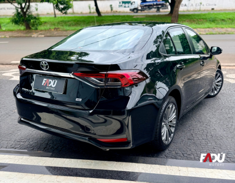 TOYOTA Corolla 2.0 16V 4P FLEX XEI DIRECT SHIFT AUTOM�TICO CVT, Foto 11