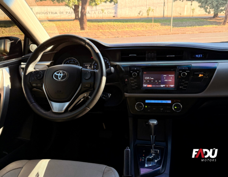 TOYOTA Corolla 2.0 16V 4P FLEX XEI DIRECT SHIFT AUTOM�TICO CVT, Foto 5