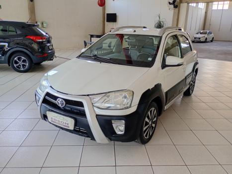 TOYOTA Etios Cross 1.5 16V 4P, Foto 3