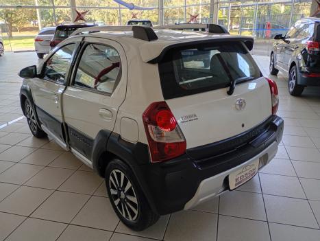 TOYOTA Etios Cross 1.5 16V 4P, Foto 5