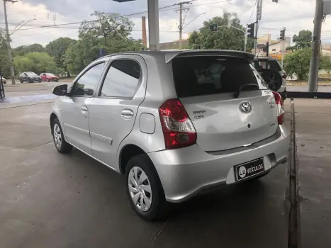 TOYOTA Etios Hatch 1.5 16V 4P FLEX XS, Foto 9 TOYOTA Etios Hatch 1.5 16V 4P FLEX XS, Foto 9