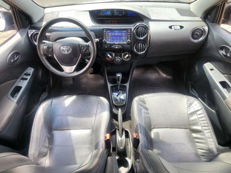 TOYOTA Etios Hatch 1.5 16V 4P FLEX PLATINUM AUTOM�TICO, Foto 8