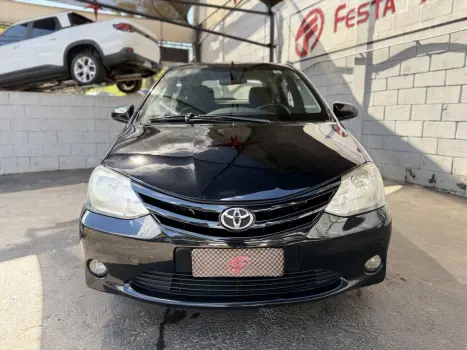 TOYOTA Etios Hatch 1.3 16V 4P FLEX X, Foto 2