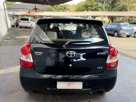 TOYOTA Etios Hatch 1.3 16V 4P FLEX X, Foto 6