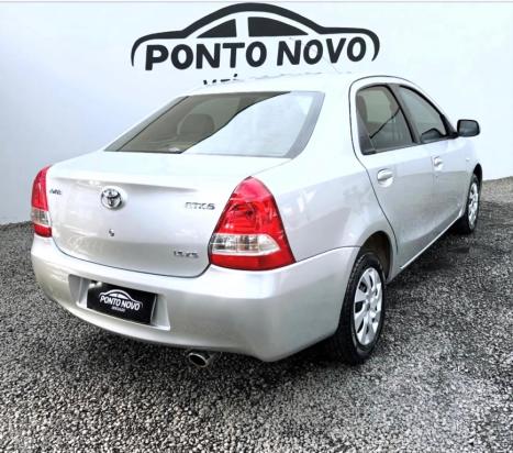 TOYOTA Etios Sedan 1.5 16V 4P FLEX XS, Foto 3