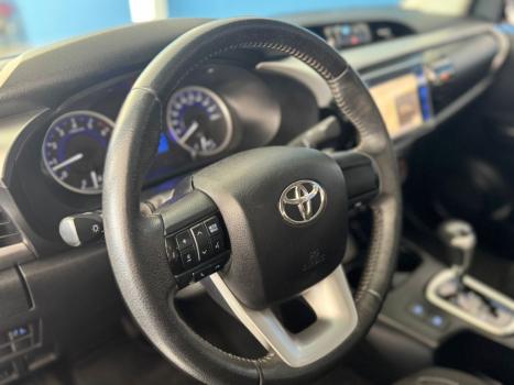 TOYOTA Hilux Caminhonete 2.7 16V 4P SR FLEX CABINE DUPLA AUTOMTICO, Foto 3