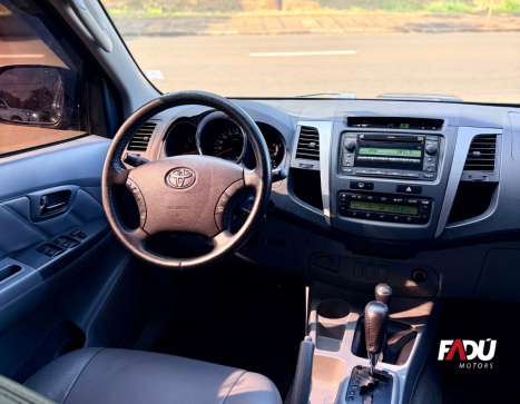 TOYOTA Hilux Caminhonete 3.0 16V 4P 4X4 SRV TURBO DIESEL CABINE DUPLA AUTOM�TICO, Foto 5