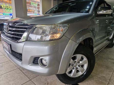 TOYOTA Hilux Caminhonete 2.7 16V 4P SRV FLEX CABINE DUPLA AUTOM�TICO, Foto 16