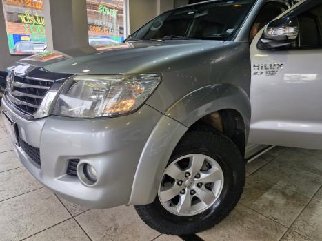 TOYOTA Hilux Caminhonete 2.7 16V 4P SRV FLEX CABINE DUPLA AUTOM�TICO, Foto 18