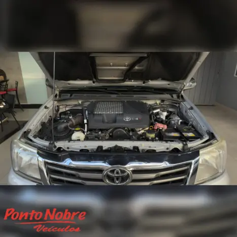 TOYOTA Hilux Caminhonete 3.0 16V 4P 4X4 SRV TURBO DIESEL CABINE DUPLA AUTOM�TICO, Foto 14