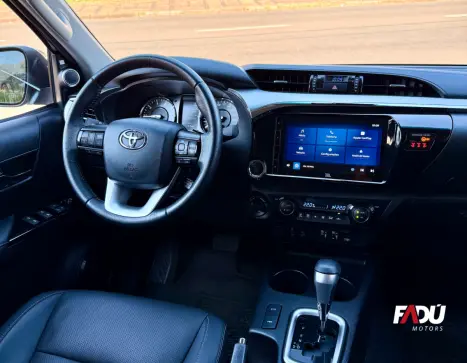 TOYOTA Hilux Caminhonete 2.8 16V SRX 4X4 TURBO DIESEL CABINE DUPLA AUTOM�TICO, Foto 4