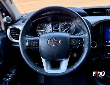 TOYOTA Hilux Caminhonete 2.8 16V SRX 4X4 TURBO DIESEL CABINE DUPLA AUTOM�TICO, Foto 5
