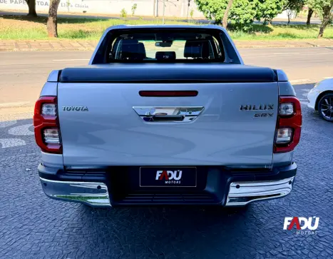 TOYOTA Hilux Caminhonete 2.8 16V SRX 4X4 TURBO DIESEL CABINE DUPLA AUTOM�TICO, Foto 9