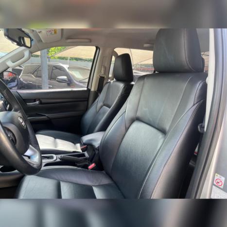 TOYOTA Hilux Caminhonete 2.7 16V 4P SRV CABINE DUPLA, Foto 16