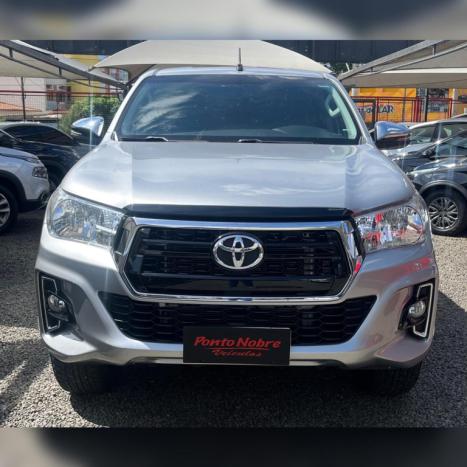 TOYOTA Hilux Caminhonete 2.7 16V 4P SRV CABINE DUPLA, Foto 2