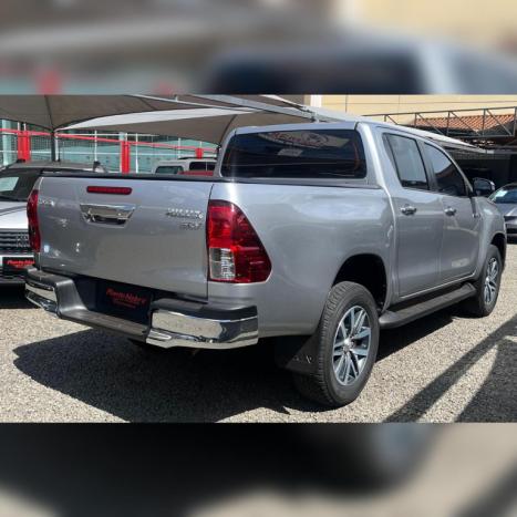 TOYOTA Hilux Caminhonete 2.7 16V 4P SRV CABINE DUPLA, Foto 6