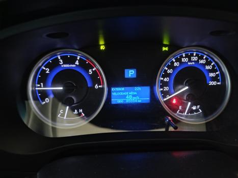 TOYOTA Hilux Caminhonete 2.8 16V 4P SR 4X4 DIESEL CABINE DUPLA AUTOM�TICO, Foto 11